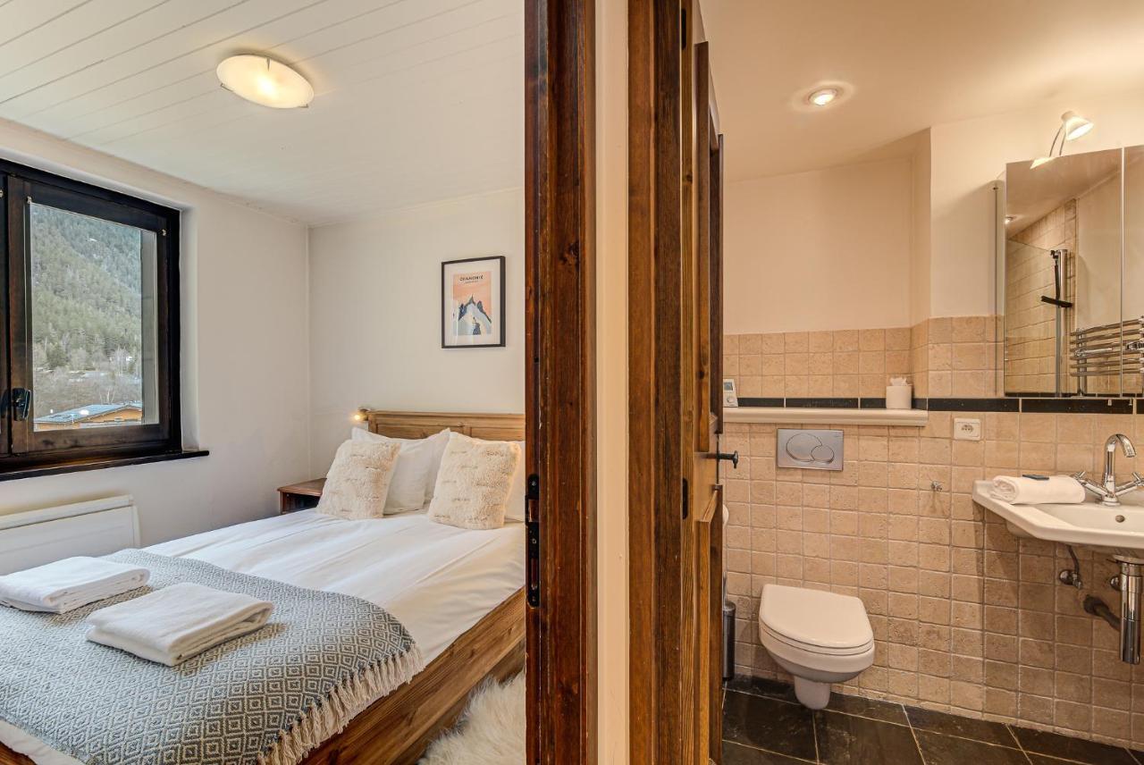 Apartment Les Drus - Alpes Travel - Chamonix - Sleeps 6 Exterior foto