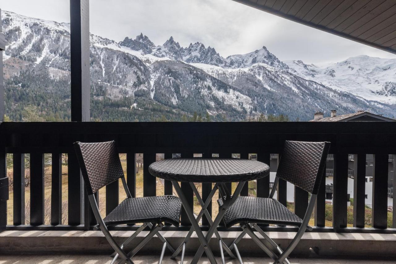 Apartment Les Drus - Alpes Travel - Chamonix - Sleeps 6 Exterior foto
